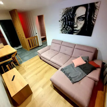 Na Gorze 23 스클라르스카포렘바